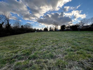 Terrain a batir a vendre Saint-Vallier 71230 Saône-et-Loire 2214 m2  43600 euros