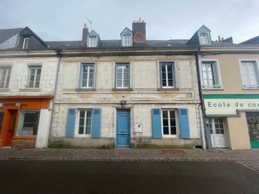Maison a vendre Le Grand-Lucé 72150 Sarthe 122 m2 9 pièces 107000 euros