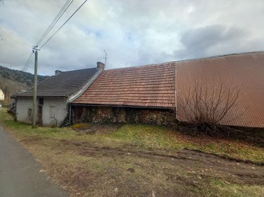Maison a vendre Trémouille 15270 Cantal  25000 euros