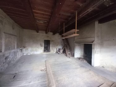 Maison a vendre Trémouille 15270 Cantal  25000 euros