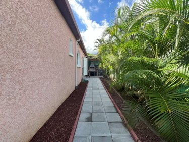 Maison a vendre La Possession 97419 Réunion 144 m2 4 pièces 670000 euros