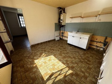 Maison a vendre La Celle-Saint-Cyr 89116 Yonne 290 m2 14 pièces 252000 euros