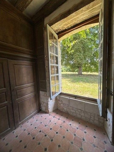 propriete a vendre Baugé-en-Anjou 49150 Maine-et-Loire 415 m2 14 pièces 606100 euros