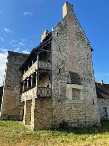 propriete a vendre Baugé-en-Anjou 49150 Maine-et-Loire 415 m2 14 pièces 606100 euros