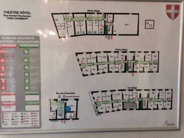 Fonds et murs commerciaux a vendre Chambéry 73000 Savoie 702 m2  750000 euros