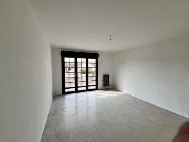 Appartement a vendre Fismes 51170 Marne 77 m2 3 pièces 65000 euros