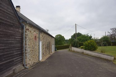 Maison a vendre Oisseau 53300 Mayenne 110 m2 5 pièces 182000 euros