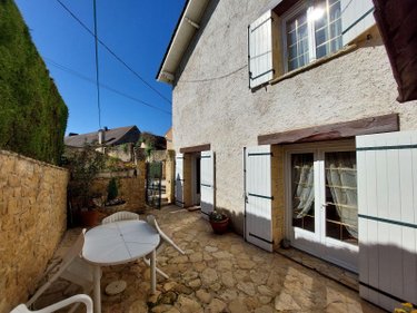 Viager maison Le Bugue 24260 Dordogne 114 m2 6 pièces 50000 euros