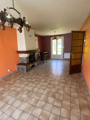 Maison a vendre Ydes 15210 Cantal  128260 euros