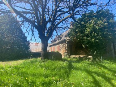 Maison a vendre Le Vigean 15200 Cantal  196000 euros