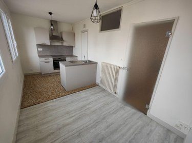 Location appartement Rennes 35000 Ille-et-Vilaine 87 m2 5 pièces 966 euros