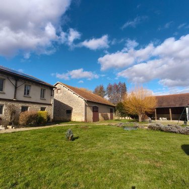 Maison a vendre Jully-sur-Sarce 10260 Aube 470 m2 11 pièces 466900 euros