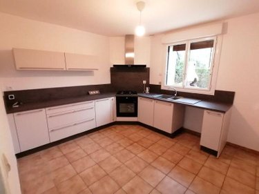Location maison Bruz 35170 Ille-et-Vilaine 109 m2 6 pièces 1105 euros