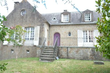 propriete a vendre Moulay 53100 Mayenne 226 m2 11 pièces 317200 euros