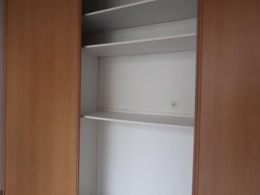 Location fonds et murs commerciaux Saint-Gilles 35590 Ille-et-Vilaine 47 m2  835 euros