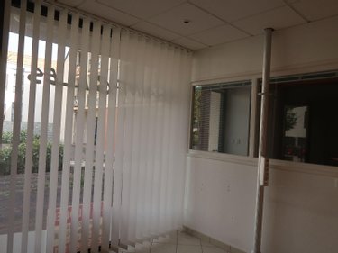 Location fonds et murs commerciaux Saint-Gilles 35590 Ille-et-Vilaine 47 m2  835 euros