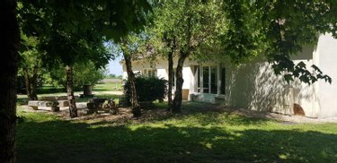 Fonds et murs commerciaux a vendre Châtillon-sur-Cher 41130 Loir-et-Cher 500 m2  316200 euros
