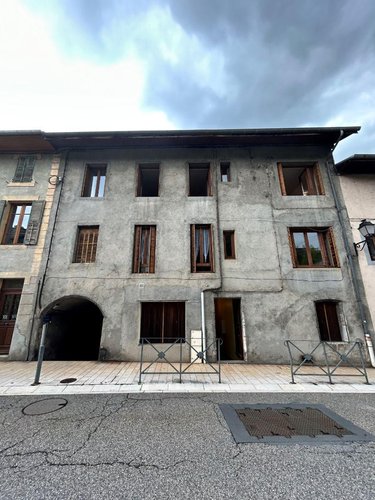 Appartement a vendre Montmélian 73800 Savoie 75 m2 3 pièces 147000 euros