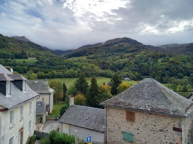 Maison a vendre Saint-Jacques-des-Blats 15800 Cantal 210 m2  138300 euros