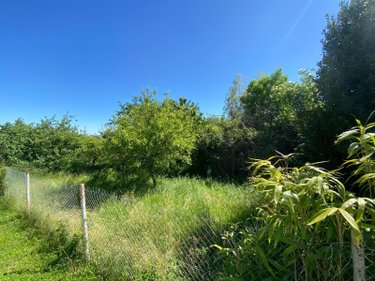 Terrain a batir a vendre Azé 71260 Saône-et-Loire 994 m2  74000 euros