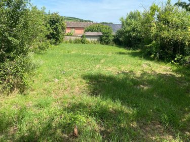 Terrain a batir a vendre Azé 71260 Saône-et-Loire 994 m2  74000 euros