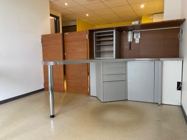 Fonds et murs commerciaux a vendre Lormont 33310 Gironde 58 m2  192600 euros
