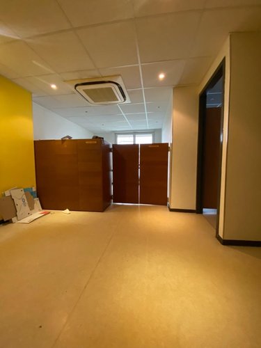 Fonds et murs commerciaux a vendre Lormont 33310 Gironde 58 m2  192600 euros