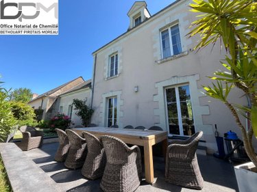 Maison a vendre Mûrs-Erigné 49610 Maine-et-Loire 279 m2  810000 euros