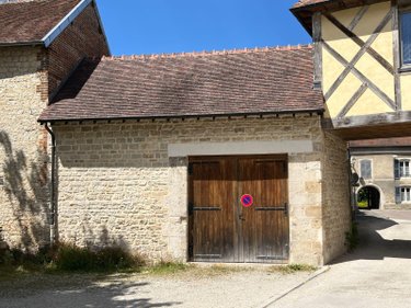 Garage et parking a vendre Bar-sur-Seine 10110 Aube 125 m2  33500 euros