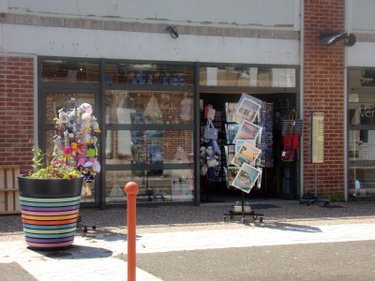 Fonds et murs commerciaux a vendre Le Tréport 76470 Seine-Maritime  198700 euros