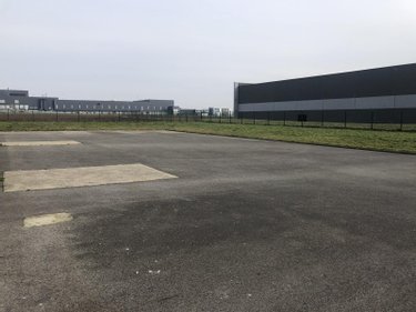 Fonds et murs commerciaux a vendre Saint Quentin la Motte Croix au Bailly 80880 Somme  778000 euros