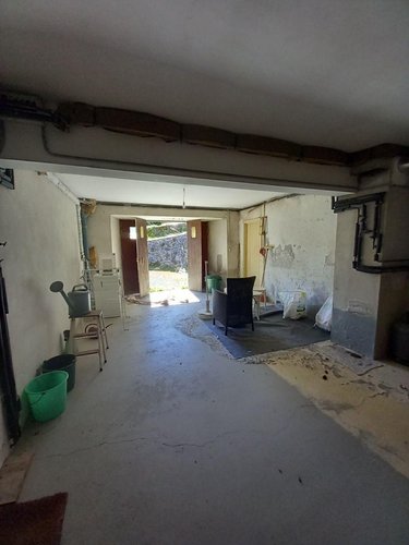 Maison a vendre Saint-Saturnin 15190 Cantal 183 m2  105000 euros