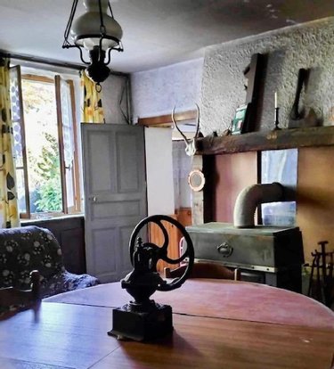 Maison a vendre Isle-et-Bardais 03360 Allier 54 m2 2 pièces 48000 euros