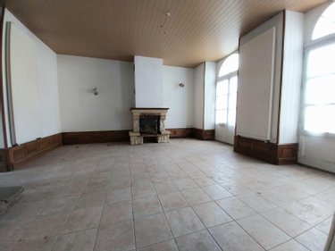 Maison a vendre Ernée 53500 Mayenne 187 m2  99800 euros