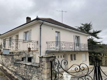 Maison a vendre Gourdon 46300 Lot 170 m2 7 pièces 154000 euros