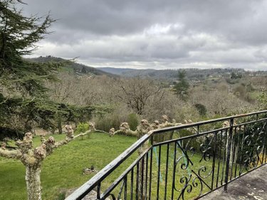 Maison a vendre Gourdon 46300 Lot 170 m2 7 pièces 154000 euros