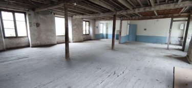 Appartement a vendre Le Pont-de-Beauvoisin 38480 Isère 92 m2  68000 euros
