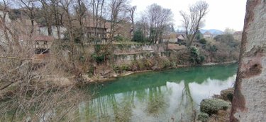 Appartement a vendre Le Pont-de-Beauvoisin 38480 Isère 92 m2  68000 euros