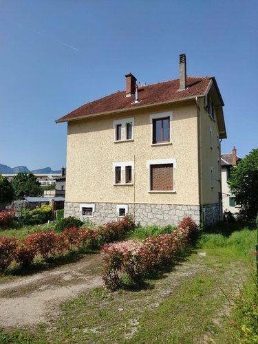 Appartement a vendre Bassens 73000 Savoie 70 m2 4 pièces 199000 euros