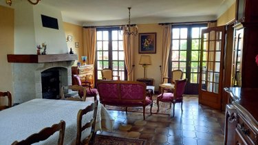 Maison a vendre Aurillac 15000 Cantal 196 m2 7 pièces 256600 euros