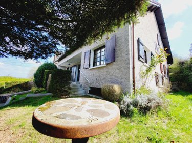 Maison a vendre Ussel 19200 Corrèze 147 m2 7 pièces 120750 euros