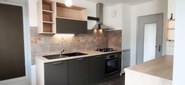 Appartement a vendre Aix-les-Bains 73100 Savoie 84 m2 4 pièces 299000 euros