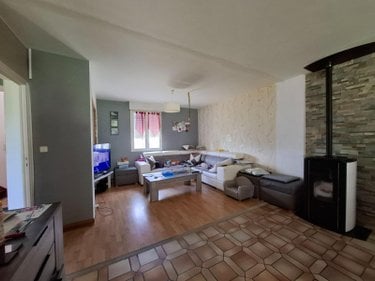 Maison a vendre Saint-Nicolas-du-Pélem 22480 Côtes-d'Armor 149 m2 7 pièces 173250 euros
