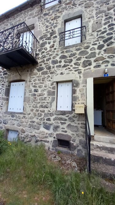 Maison a vendre Allanche 15160 Cantal 70 m2  33000 euros