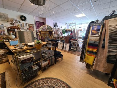 Fonds et murs commerciaux a vendre Paimpol 22500 Côtes-d'Armor 78 m2  152400 euros