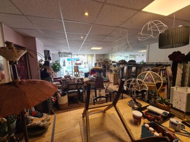 Fonds et murs commerciaux a vendre Paimpol 22500 Côtes-d'Armor 78 m2  152400 euros