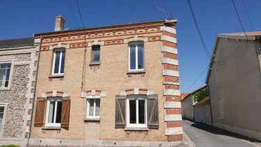Maison a vendre Le Châtelet-sur-Retourne 08300 Ardennes 117 m2  162600 euros