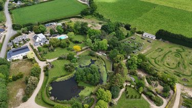 propriete a vendre Garlan 29610 Finistère 810 m2 30 pièces 1575000 euros