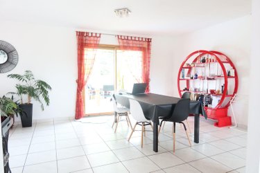 Maison a vendre Landivisiau 29400 Finistère 94 m2 5 pièces 259200 euros