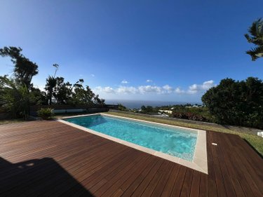 Maison a vendre La-Montagne 97417 Réunion 119 m2 5 pièces 572000 euros